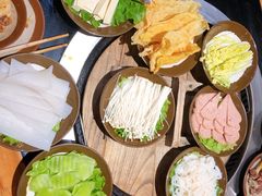 -锅来乐地锅鸡(安亭店)