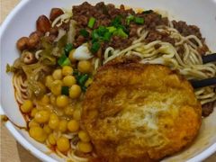 -李与白包子铺(桐梓林店)