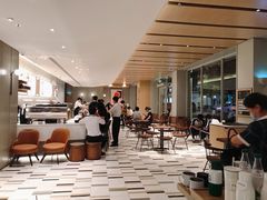 大堂-星巴克臻选(珠海富华里店)