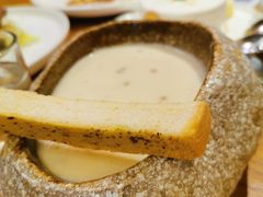 -more than meow吴止猫主题餐厅(承德 中船汇店)