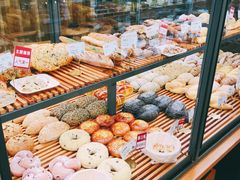 -焙丽拾光(麦凯乐直营店)