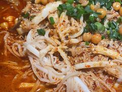 -张翻越·川渝冒菜·武汉黑鸭煲(城北万象城店)