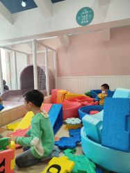 -奈尔宝·儿童乐园·亲子餐厅(华采天地店)