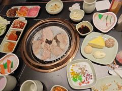 -梨花甄选自助烤肉(小寨原力场店)