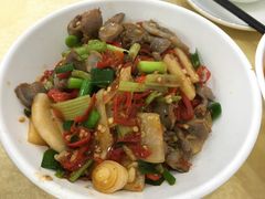 -红色湘菜馆(春风店)