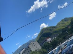 -安吉龙王山峡谷漂流