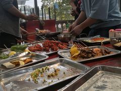 自助取餐区-罗家巷子休闲庄自助碳烤