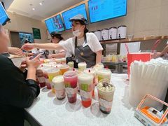 -奈雪的茶(金鹰广场店)