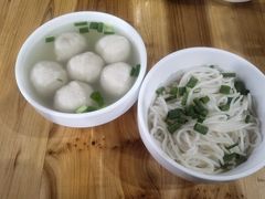 拌粉干小-江南红鱼汤(洋中花园店)