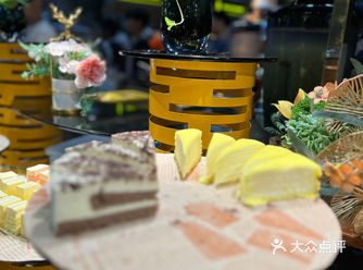 #0元玩转这座城榴莲千层，一款将东南亚水果之王榴莲与