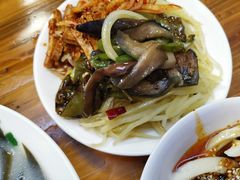 -中和裴氏蹄花(府河路店)