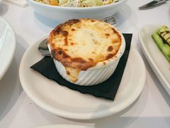 焗土豆牛肉炖-MORTON'S 莫尔顿牛排坊(北京丽晶酒店)