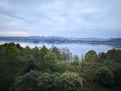 -千岛湖忆湖度假酒店(中心湖景区店)