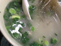 -丁里羊肉小镇(天鹅湖总店)