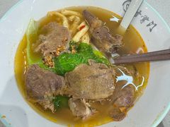 -甘掌门·化州驰名牛杂粉(越秀店)