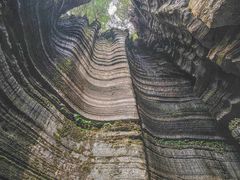 -梭布垭石林景区