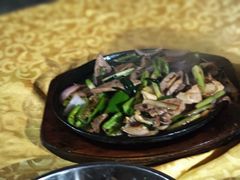 -长坦新鲜猪什夜宵广场