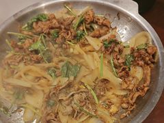 -赶海部落海鲜城(海阳路店)