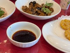 -侬佳蒸菜馆(听潮店)