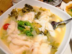 香辣酸菜鱼-避风塘·老港味餐厅(虹口龙之梦店)