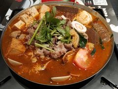 招牌臭臭锅-8锅臭臭锅·正宗台湾小火锅(中心五路店)