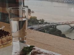 -三迪希尔顿酒店·星空酒廊