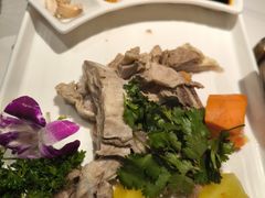 -清真·卡德尔大叔新疆主题餐厅(龙汇路店)