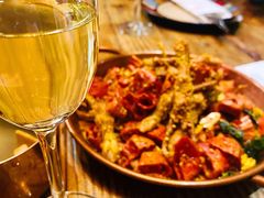 sisters秘制麻辣鸭舌-SISTERS BAR RESTAURANT川意酒馆(嘉善老市H楼店)