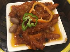 -新大咀港式茶餐厅(宝山万达店)