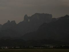 -张家界荷花国际机场