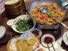 -富正毅三下锅·湘西韵味(天门山索道店)