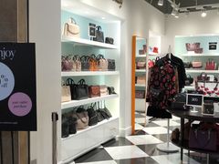 -东荟城名店仓