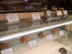 面包甜点陈列柜-苏州日航酒店-大堂酒廊(长江路店)