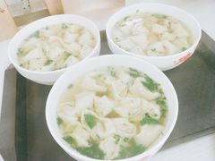 全肉馄饨-周震馄饨