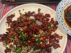 -香巴拉云南餐厅(华莱坞店)