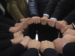 -新盈光·云会所(百丈东路店)
