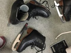 -正佳冰河湾真冰滑冰场