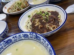 -雪琴面馆富安特色鱼汤面(城中花园店)