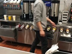 -麦当劳(金桥店)