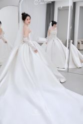 -桃子造型婚纱礼服(凤起广场店)
