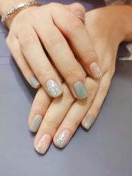 -花系美·美甲美睫精品店