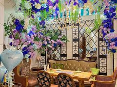 -秘密旅行Bonjour(黑金冠 江南西店)