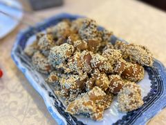 -维吾尔餐厅(宜山路店)