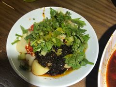 -二孃鸡爪爪(东风路总店)