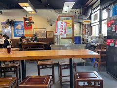 大堂-何太太馄饨面铺(大浒东苑店)