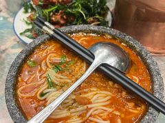 小锅米线-浩海火烧云傣家菜(京广店)