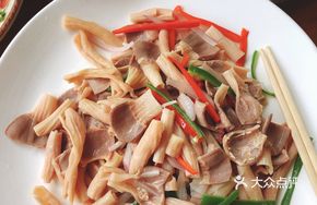 Steamed Goose Kidney and Gizzard