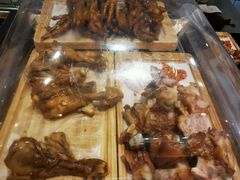 养颜猪蹄-黎一碗大碗手工面(城市立方店)