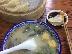 -苏生鸭血粉丝(鹿鸣路店)