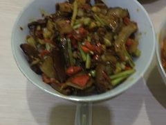 -老游独一佳湘菜馆(高新四路店)